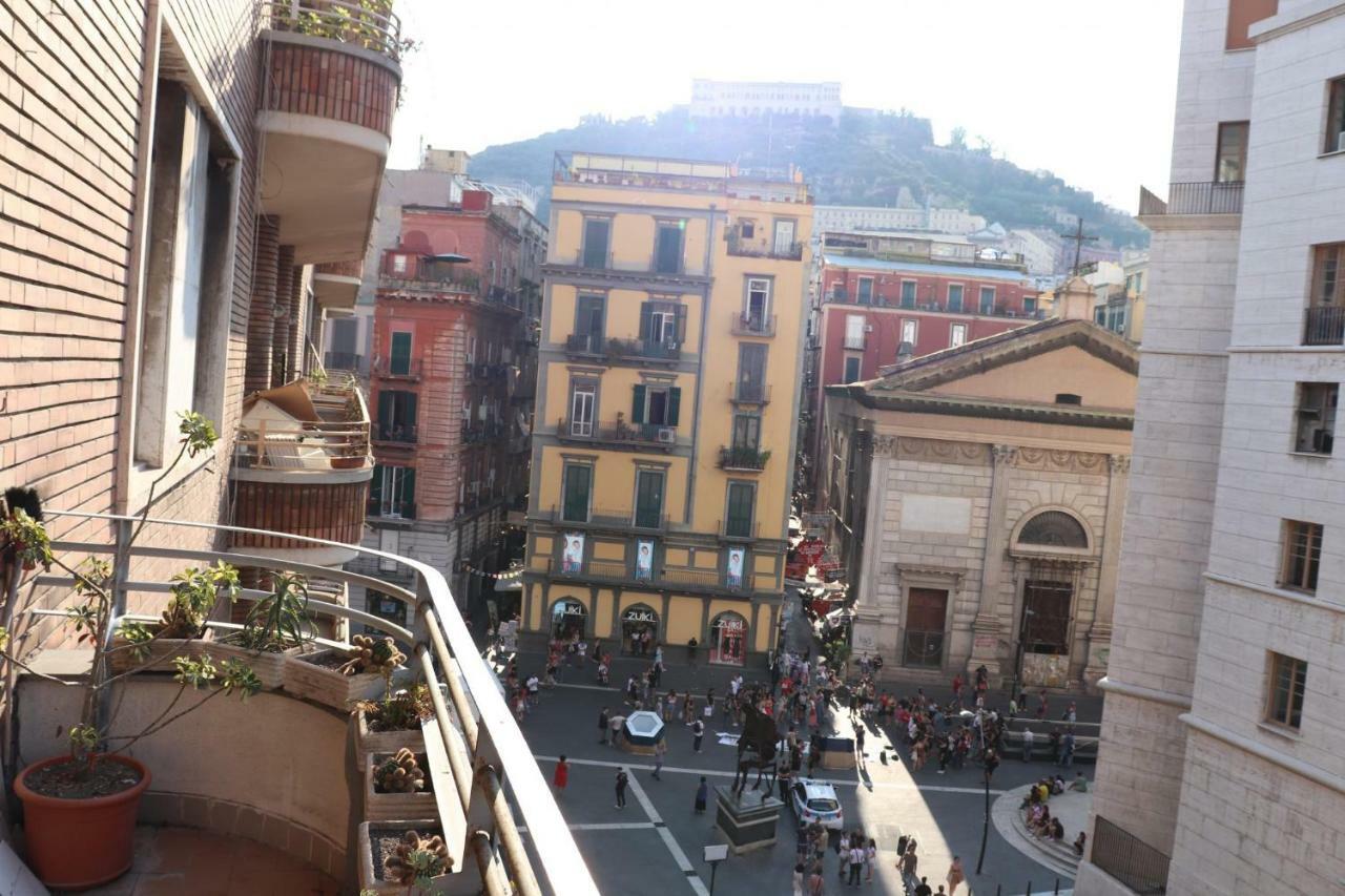 B&B Goldmund Napoli Eksteriør billede